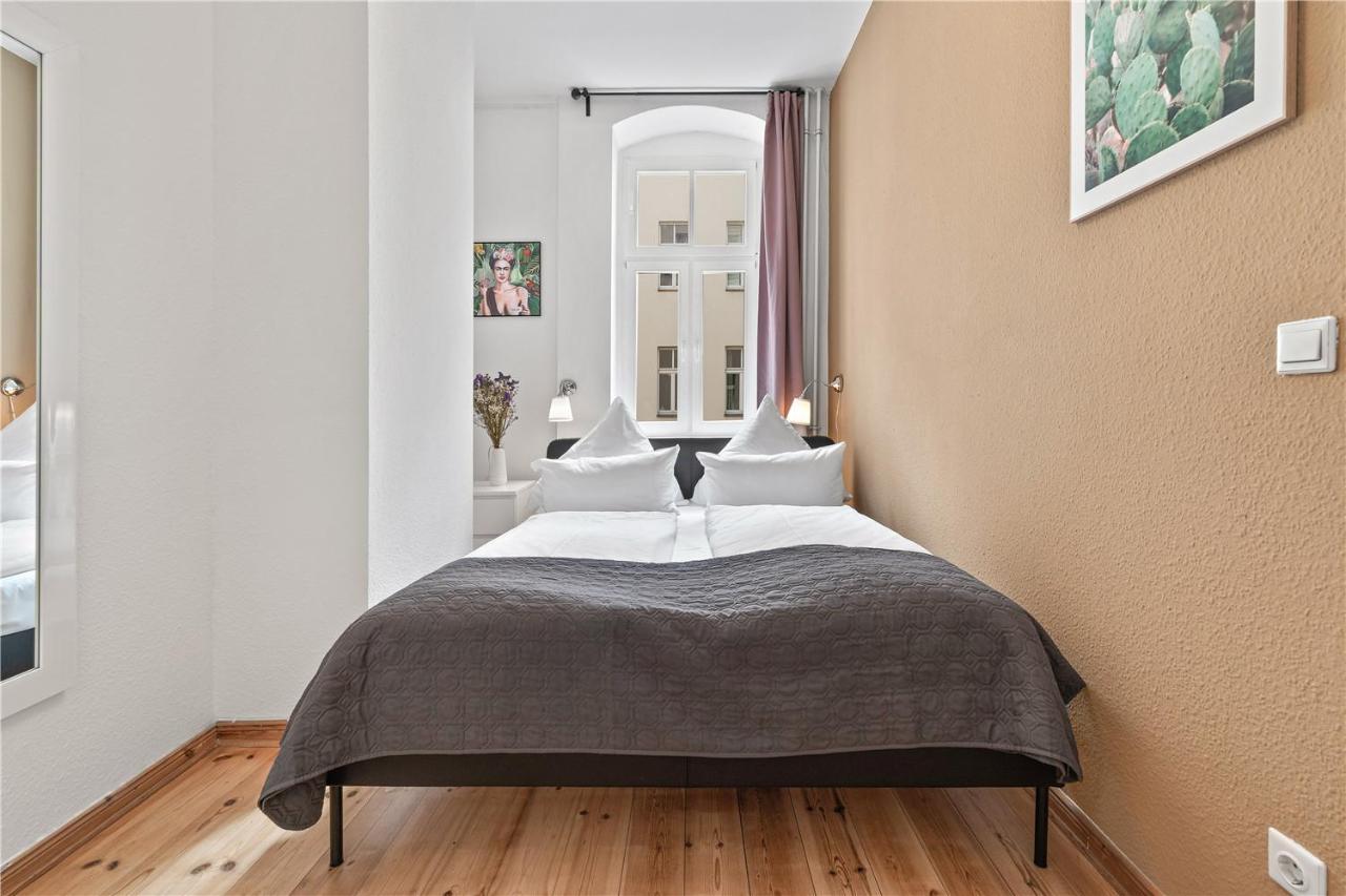 Holiday 33 Apartments Efg Schoenhauser Allee Mit Balkon Berlin Bagian luar foto