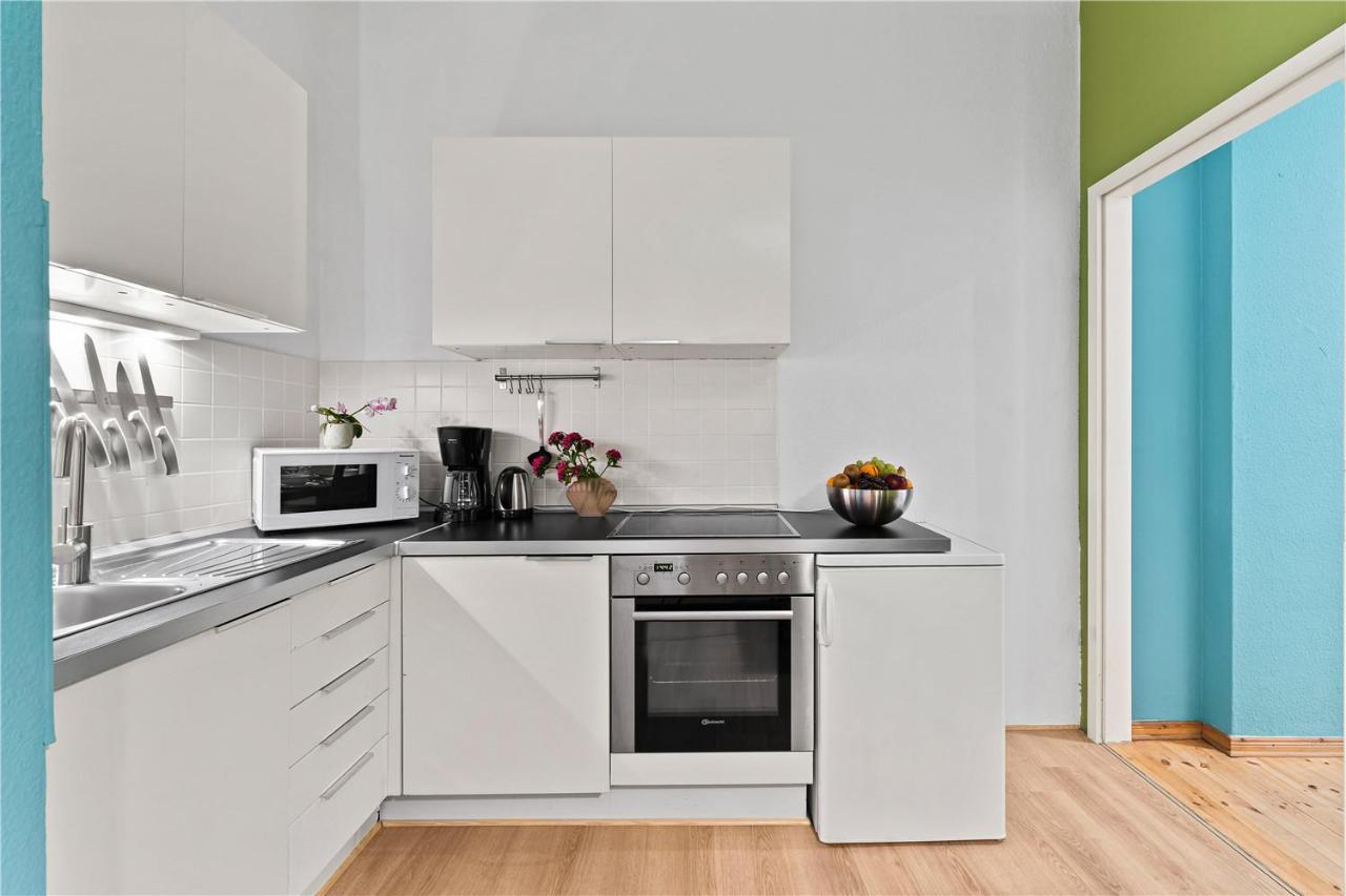 Holiday 33 Apartments Efg Schoenhauser Allee Mit Balkon Berlin Bagian luar foto