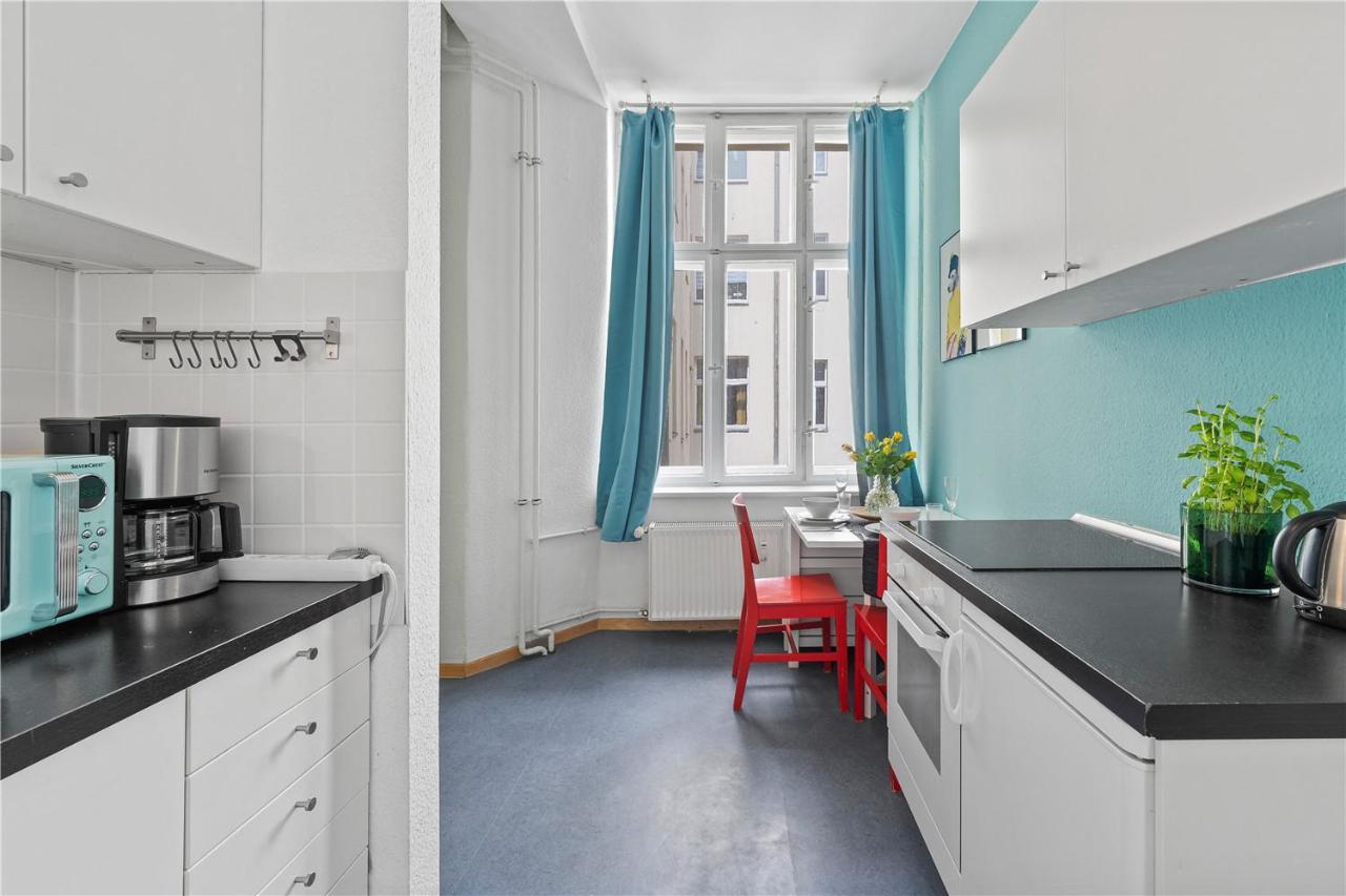 Holiday 33 Apartments Efg Schoenhauser Allee Mit Balkon Berlin Bagian luar foto