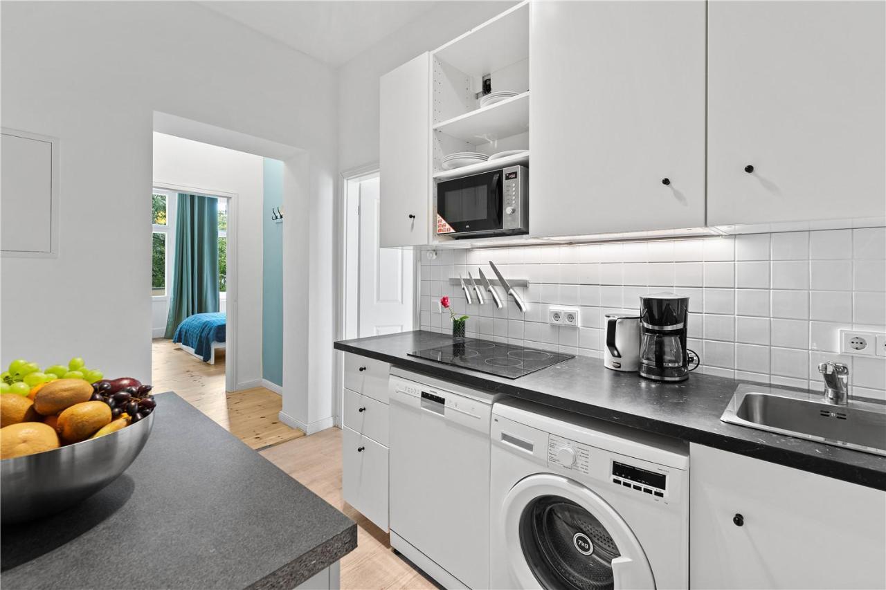 Holiday 33 Apartments Efg Schoenhauser Allee Mit Balkon Berlin Bagian luar foto