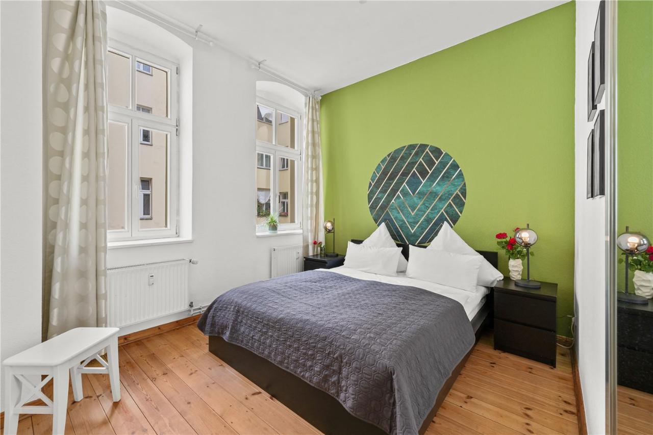 Holiday 33 Apartments Efg Schoenhauser Allee Mit Balkon Berlin Bagian luar foto